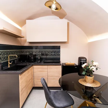 Golden Moon House Apartment Catania